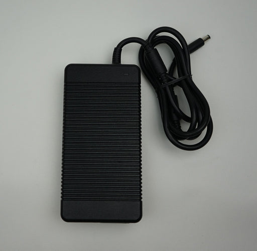 Components>AC Adapters>Laptops - Dell - 0MFK9 - Open Box