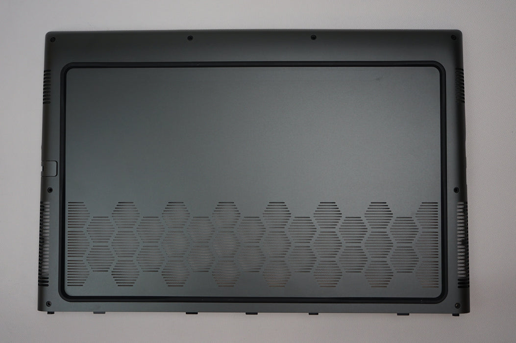 Components>Chassis & Chassis Parts>Laptops - Dell - CRNF5 - Open Box