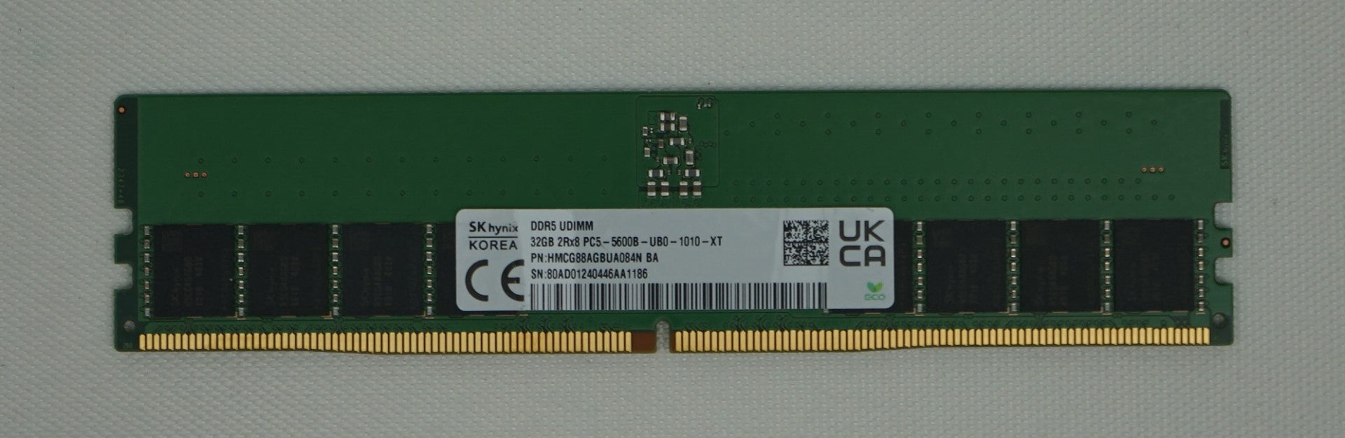 Memory>RAM - Server/Workstation - Hynix - HMCG88AGBUA084N - Open Box