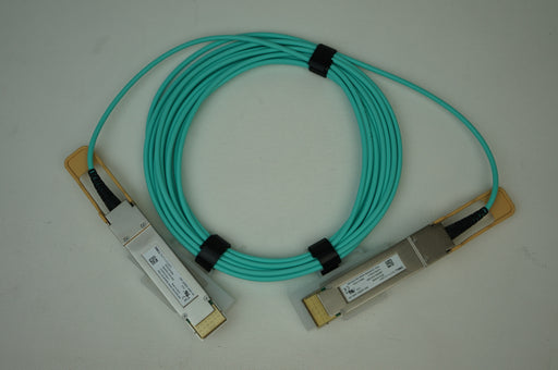 Cables & Connectors>Direct Attach Cables - Dell - VYXPW - Open Box