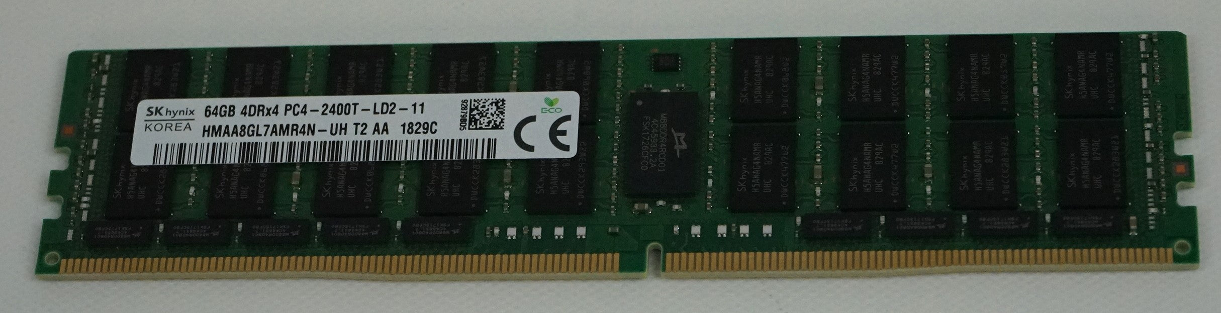 Memory>RAM - Server/Workstation - Hynix - HMAA8GL7AMR4N-UH - Open Box